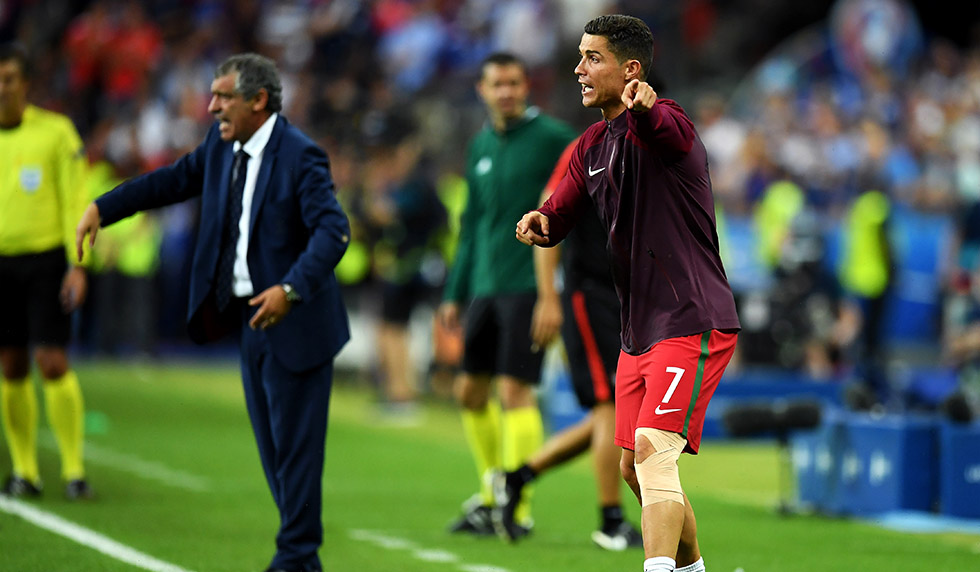 fernando-santos-cristiano-ronaldo in der Coaching Zone