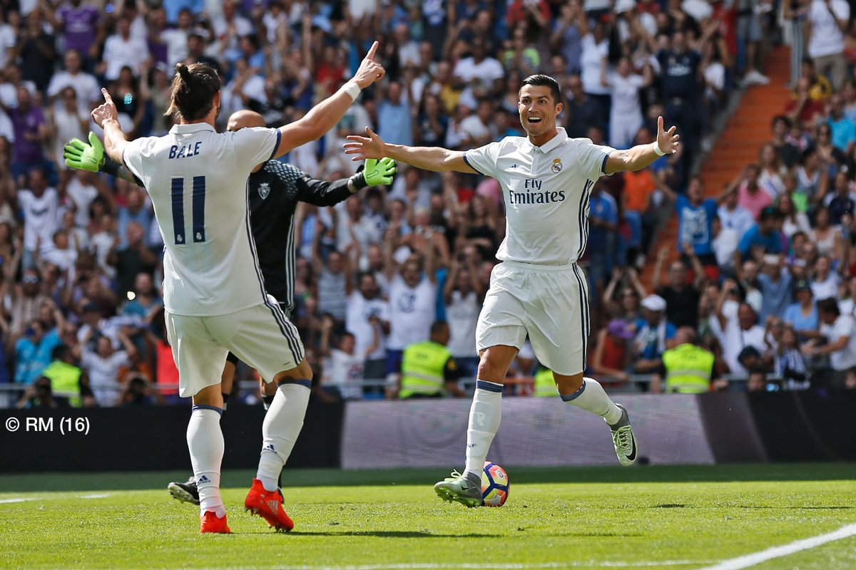 2016-09-10-GarethBale-Cristiano-Jubel-Osasuna