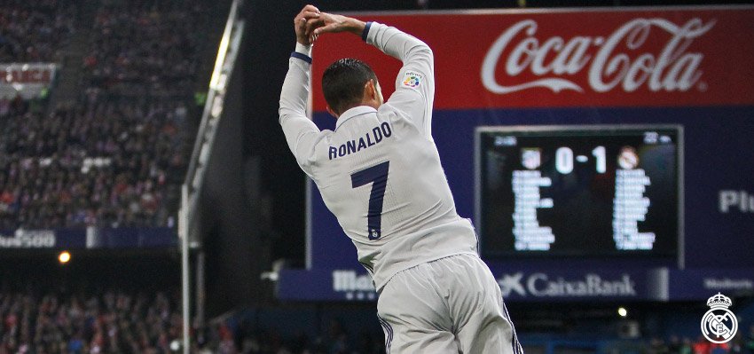 2016-11-19-CR7-Goal