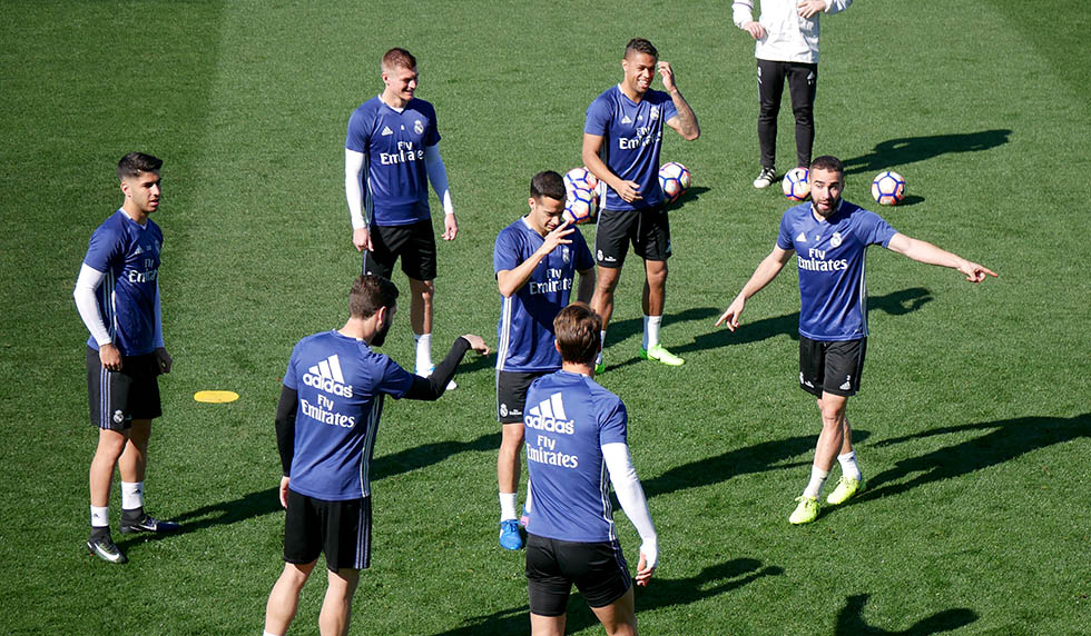 real-madrid-training-carvajal