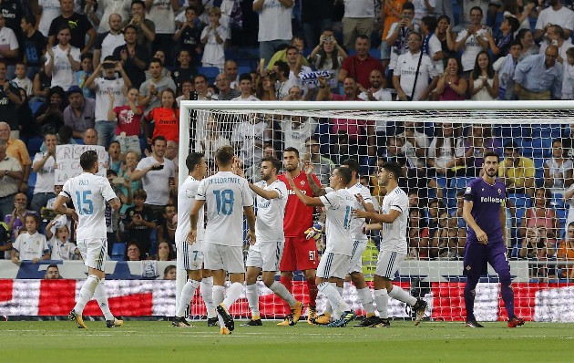 Trophy-Bernabeu-1