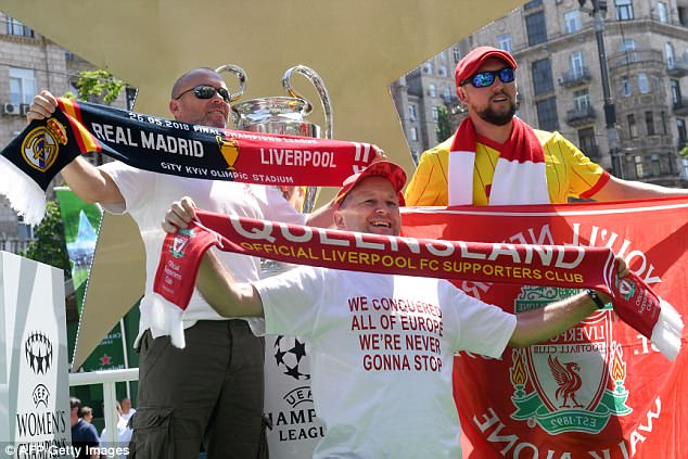 2018-05-25-Liverpool-Fans