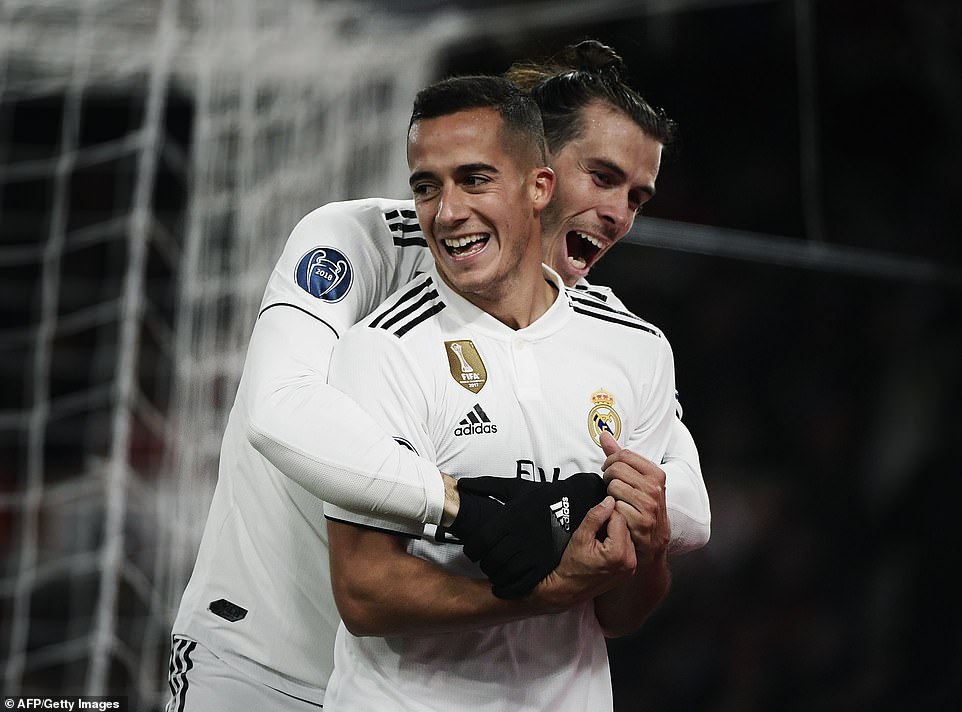 2018-11-27-Lucas-Vazquez-Gareth-Bale-Roma-Real-Madrid-CL.jpg