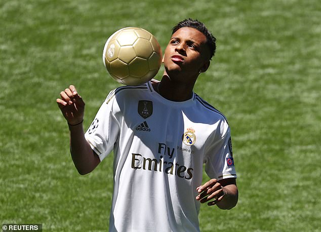 2019-06-18-Rodrygo-Real-Madrid-Presentation.jpg