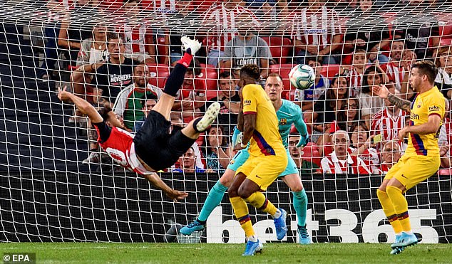 2019-08-18-Aritz-Aduri-Acrobatic-Goal-Bilbao-Barcelona.jpg